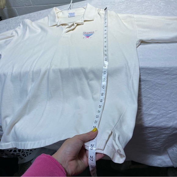 Vintage Maui Haleakala Logo Crazy Shirt Collared Longsleeve Cream with Flaws - Picture 5 of 11